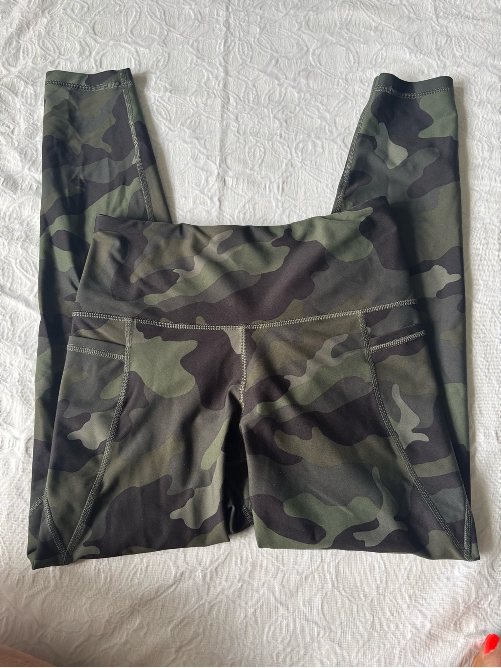 Old Navy Green Camo Kids Leggings with Side Pockets